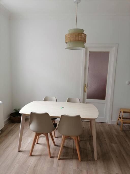 Apartamento Completamente Equipado Centro Ferrol Ngoại thất bức ảnh
